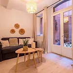 Quiet Downtown Location - With A Terrace *